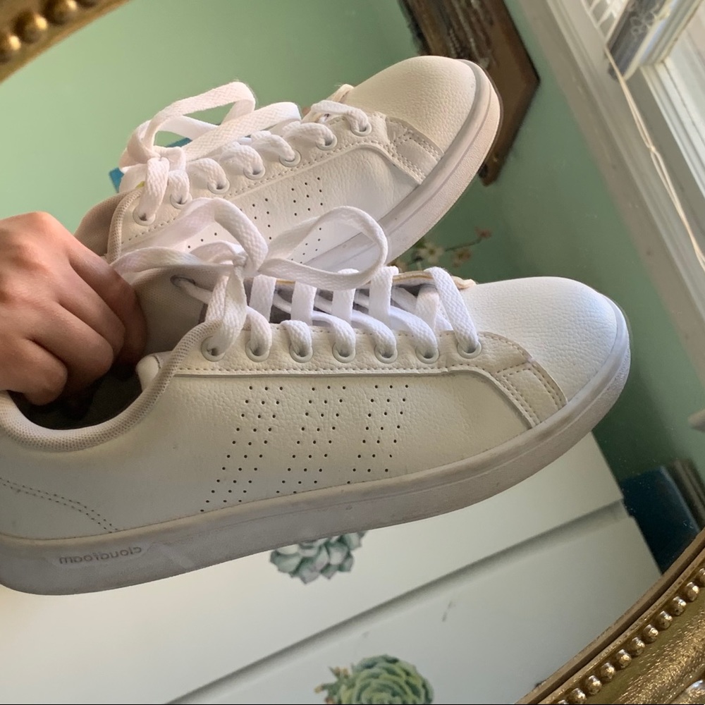 Adidas Sneakers